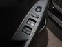 Kia Stonic 1.0 T-GDi MHEV DynamicLine | DIRECT UIT VOORRAAD LEVERBAAR!!! | Achteruit Camera | Climate Control | Apple Carplay/Android auto | Elektrische ramen | Cruise Control |