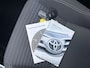 Toyota Yaris 1.5 Hybrid Bi-Tone Plus | Panoramadak | Cruise control | Climate