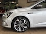 Renault Megane 1.3 TCe 160TCe GT-Line | Navi | 18 inch | Led | Camera | Stoelverwarming | PDC V+A | Keurig nette en goed onderhouden Megane GT-Line