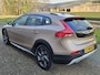 Volvo V40 Cross Country 2.5 T5 AWD / Dealer Onderhouden!