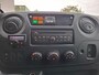 Renault Master T35 2.3 dCi L2H2 Airco Navi Camera Trekhaak Cruise Control Pdc Carkitt Schuifdeur Betonplex vloer Lat om Lat Dakdrager met trap Nette Master, goed onderhouden!