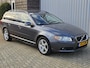 Volvo V70 2.4 D5 Summum /Automaat/Stoelverwarming/Leer/Xenon!