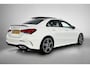 Mercedes-Benz A-klasse 250 Premium Plus AMG-Line (Dealer OnderH, Panorama, Sfeerverlichting, Camera, StoelV, PDC V+A, Etc)