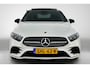 Mercedes-Benz A-klasse 250 Premium Plus AMG-Line (Dealer OnderH, Panorama, Sfeerverlichting, Camera, StoelV, PDC V+A, Etc)