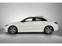 Mercedes-Benz A-klasse 250 Premium Plus AMG-Line (Dealer OnderH, Panorama, Sfeerverlichting, Camera, StoelV, PDC V+A, Etc)