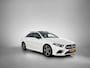 Mercedes-Benz A-klasse 250 Premium Plus AMG-Line (Dealer OnderH, Panorama, Sfeerverlichting, Camera, StoelV, PDC V+A, Etc)