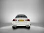 Mercedes-Benz A-klasse 250 Premium Plus AMG-Line (Dealer OnderH, Panorama, Sfeerverlichting, Camera, StoelV, PDC V+A, Etc)