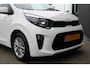 Kia Picanto 1.0 DPi DynamicLine | Automaat | Navi by app | Apple carplay | Camera | All season | Lichtmetaal | 24.000km |