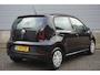Volkswagen Up! 1.0 60pk | Achteruitrijcamera | Parkeersensoren Achter | Cruise control | DAB |