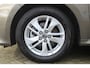 Mazda 2 Hybrid 1.5 Agile Toyota Yaris l Apple Carplay/ Android auto l Keyless l Automaat l Cruise control l Stuur- en Stoelverwarming VDL auto