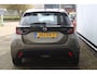 Mazda 2 Hybrid 1.5 Agile Toyota Yaris l Apple Carplay/ Android auto l Keyless l Automaat l Cruise control l Stuur- en Stoelverwarming VDL auto