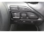 Mazda 2 Hybrid 1.5 Agile Toyota Yaris l Apple Carplay/ Android auto l Keyless l Automaat l Cruise control l Stuur- en Stoelverwarming VDL auto