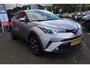 Toyota C-HR 1.8 HYBRID DYNAMIC STOELVERW. AD-CRUISE NAVI KEYLESS PARK-SENSOREN CAMERA NL-AUTO