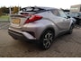 Toyota C-HR 1.8 HYBRID DYNAMIC STOELVERW. AD-CRUISE NAVI KEYLESS PARK-SENSOREN CAMERA NL-AUTO