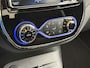 Renault Captur 1.2TCe 119PK Automaat Trekhaak Navi Ecc Camera Cruise Control Pdc Xmod Stoelverwarming Lmv 17" Privacy Glas Bluetooth Keyless Regn-Lichtsensor