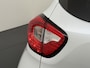 Renault Captur 1.2TCe 119PK Automaat Trekhaak Navi Ecc Camera Cruise Control Pdc Xmod Stoelverwarming Lmv 17" Privacy Glas Bluetooth Keyless Regn-Lichtsensor