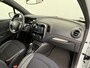 Renault Captur 1.2TCe 119PK Automaat Trekhaak Navi Ecc Camera Cruise Control Pdc Xmod Stoelverwarming Lmv 17" Privacy Glas Bluetooth Keyless Regn-Lichtsensor