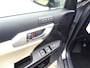 Lexus CT 200h Hybrid | AUTOMAAT | DEALER ONDERHOUDEN | TREKHAAK | LEDER | CRUISE CONTROL | CAMERA | NAVIGATIE | VIERSEIZOENEN BANDEN |