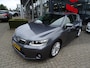 Lexus CT 200h Hybrid | AUTOMAAT | DEALER ONDERHOUDEN | TREKHAAK | LEDER | CRUISE CONTROL | CAMERA | NAVIGATIE | VIERSEIZOENEN BANDEN |
