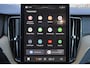 Volvo XC60 T6 Plug-in hybrid AWD Ultra Dark - Luchtvering - Panorama/schuifdak - IntelliSafe Assist & Surround - 360º Camera - Harman/Kardon audio - Adaptieve LED koplampen - Nappaleder - Verwarmde voorstoelen, stuur & achterbank - Stoelventilatie - Parkeersensoren voor & achter - Elektr. bedienb. voorstoelen met geheugen - Draadloze tel. lader - 22' LMV