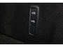 Volvo XC60 T6 Plug-in hybrid AWD Ultra Dark - Luchtvering - Panorama/schuifdak - IntelliSafe Assist & Surround - 360º Camera - Harman/Kardon audio - Adaptieve LED koplampen - Nappaleder - Verwarmde voorstoelen, stuur & achterbank - Stoelventilatie - Parkeersensoren voor & achter - Elektr. bedienb. voorstoelen met geheugen - Draadloze tel. lader - 22' LMV