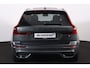 Volvo XC60 T6 Plug-in hybrid AWD Ultra Dark - Luchtvering - Panorama/schuifdak - IntelliSafe Assist & Surround - 360º Camera - Harman/Kardon audio - Adaptieve LED koplampen - Nappaleder - Verwarmde voorstoelen, stuur & achterbank - Stoelventilatie - Parkeersensoren voor & achter - Elektr. bedienb. voorstoelen met geheugen - Draadloze tel. lader - 22' LMV