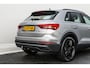 Audi Q3 35 TFSI 150 PK S Line RIJKLAAR INCL GARANTIE. | Trekhaak | Audi virtual cockpit | Panoramadak | Clima | Leer | Achteruitrijcamera | PDC V/A |
