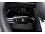 Audi Q3 35 TFSI 150 PK S Line RIJKLAAR INCL GARANTIE. | Trekhaak | Audi virtual cockpit | Panoramadak | Clima | Leer | Achteruitrijcamera | PDC V/A |
