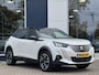Peugeot e-2008 EV 50kWh 136pk GT Pack | Adaptive Cruise Control | Drive Assist | Navigatie | Parkeercamera | Climate Control
