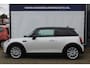 MINI Cooper Mini 1.5 Camden Go Edition Stoelverwarming l Apple carplay/ Android auto l Cruise control l Sfeerverlichting VDL auto