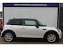 MINI Cooper Mini 1.5 Camden Go Edition Stoelverwarming l Apple carplay/ Android auto l Cruise control l Sfeerverlichting VDL auto