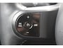 MINI Cooper Mini 1.5 Camden Go Edition Stoelverwarming l Apple carplay/ Android auto l Cruise control l Sfeerverlichting VDL auto