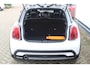 MINI Cooper Mini 1.5 Camden Go Edition Stoelverwarming l Apple carplay/ Android auto l Cruise control l Sfeerverlichting VDL auto