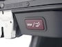 Mercedes-Benz V-klasse 300d DC 4MATIC AMG / Avantgarde L2 | Panorama - Schuifdak | Trekhaak Afneembaar | 360° Camera | Sfeerverlichting | Stoelverwarming | Elektrische Schuifdeuren |