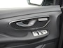 Mercedes-Benz V-klasse 300d DC 4MATIC AMG / Avantgarde L2 | Panorama - Schuifdak | Trekhaak Afneembaar | 360° Camera | Sfeerverlichting | Stoelverwarming | Elektrische Schuifdeuren |