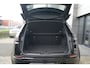 Land Rover Range Rover Evoque 1.5 P300e AWD SE | Elektrische trekhaak | Meridian surround |