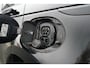 Land Rover Range Rover Evoque 1.5 P300e AWD SE | Elektrische trekhaak | Meridian surround |