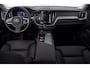 Volvo XC60 T6 350PK Automaat AWD Ultra Dark / Head-up display / Trekhaak/ Harman Kardon audio / Panoramadak / BLIS / Elektrisch bedienbare voorstoelen / Memory seats / Verwarmbare stoelen / Keyless entry /