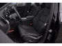 Volvo XC60 T6 350PK Automaat AWD Ultra Dark / Head-up display / Trekhaak/ Harman Kardon audio / Panoramadak / BLIS / Elektrisch bedienbare voorstoelen / Memory seats / Verwarmbare stoelen / Keyless entry /
