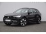Volvo XC60 T6 350PK Automaat AWD Ultra Dark / Head-up display / Trekhaak/ Harman Kardon audio / Panoramadak / BLIS / Elektrisch bedienbare voorstoelen / Memory seats / Verwarmbare stoelen / Keyless entry /