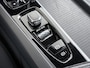 Volvo XC60 2.0 T8 Twin Engine AWD Momentum ELEKTRISCHE TREKHAAK | PANORAMADAK| ELEK. ACHTERKLEP| RIJKLAARPRIJS INCL. 12 MND BOVAG GARANTIE