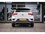 Volkswagen T-Roc 1.5 TSI Sport Business R |Adaptive Cruise|Digital Cockpit|Apple Carplay|Lane Assist|LED|17'LMV
