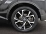 Toyota C-HR 2.0 Hybrid Bi-Tone | Trekhaak | Stoel & stuurverwarming | Achteruitrijcamera | Navigatie | Carplay | LED koplampen | LMV 18 |