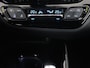 Toyota C-HR 2.0 Hybrid Bi-Tone | Trekhaak | Stoel & stuurverwarming | Achteruitrijcamera | Navigatie | Carplay | LED koplampen | LMV 18 |