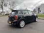 MINI Countryman Mini 1.6i Cooper S ALL4 Chili 4X4 6-Bak 184 PK. Goed onderhouden en zeer fijn rijdende auto !!!
