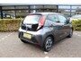 Toyota Aygo 1.0 VVT-i x-Fun 5-Deurs | Rijklaar | 4700km NAP! | Airco | El.Pakket | Dealer onderhouden | NL-auto | All-season