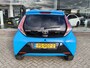 Toyota Aygo 1.0 VVT-i x-joy | DAB | Navi | Achteruitrijcamera | Lichtmetaal