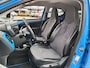 Toyota Aygo 1.0 VVT-i x-joy | DAB | Navi | Achteruitrijcamera | Lichtmetaal