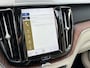 Volvo XC60 2.0 T5 Inscription | Panodak | Trekhaak | Luchtvering | Zeer luxe!