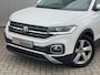 Volkswagen T-Cross 1.0 TSI Style Automaat Navigatie ( via Apple Carplay), Adaptive Cruise Control, Afn.Trekhaak, LED. 17"Lm, Achteruitrijcamera